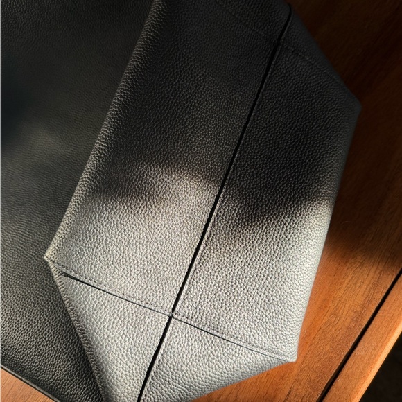 The Row Large Park Bucket Bag - Picture 7 of 11